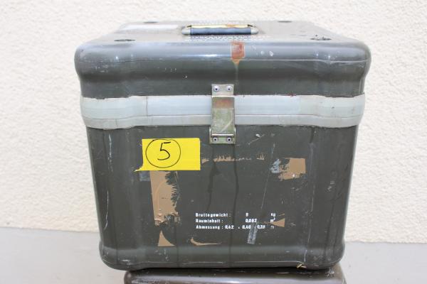 Transportkiste Kiste Bundeswehr Transportbox GFK Lhotelier Mont 60x55x32 Gebr N5